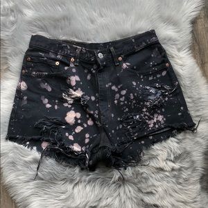 Levi’s women’s short shorts